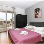 Apartament M&z Primošten