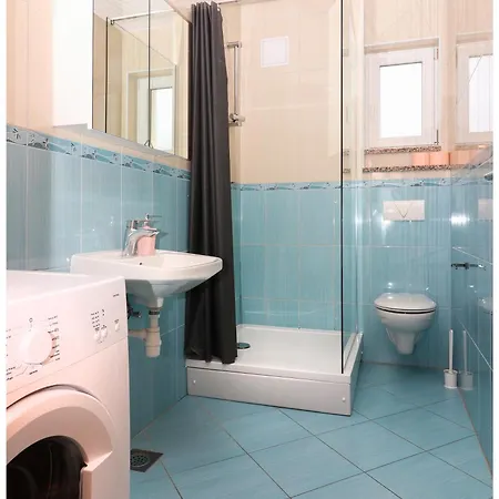 Apartment M&z