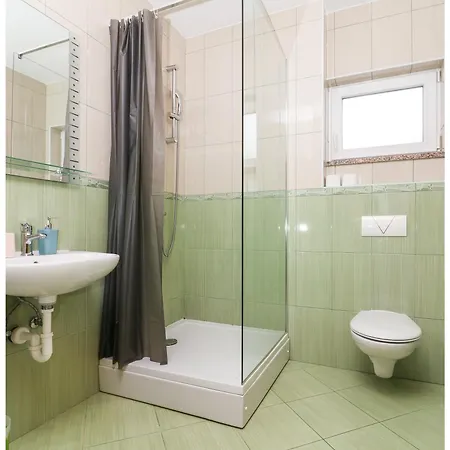 Apartment M&z *
