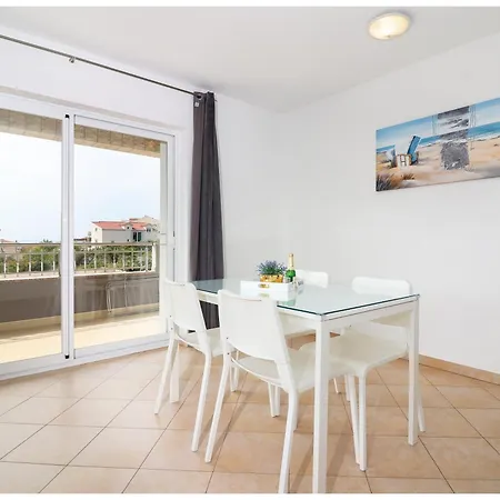 Apartment M&z *