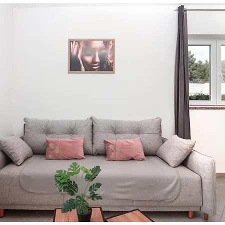 Apartment M&z *