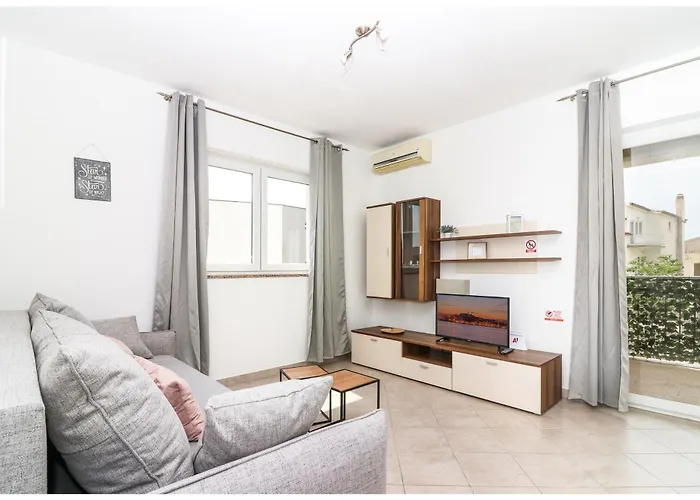 Apartament M&z Primošten