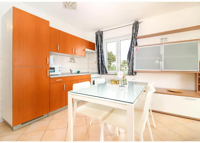 Apartament M&z Primošten